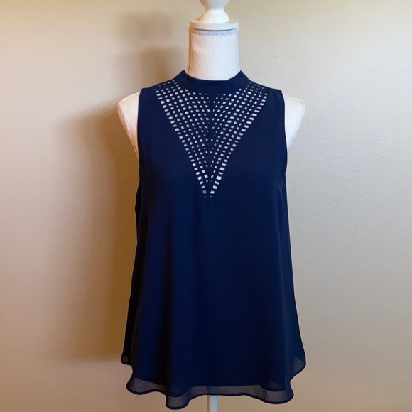 Maette sexy flow-y top by Stella & Dot - Picture 1 of 7